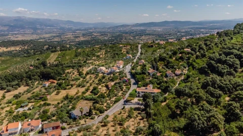 Terreno para Venda em Souto da Casa