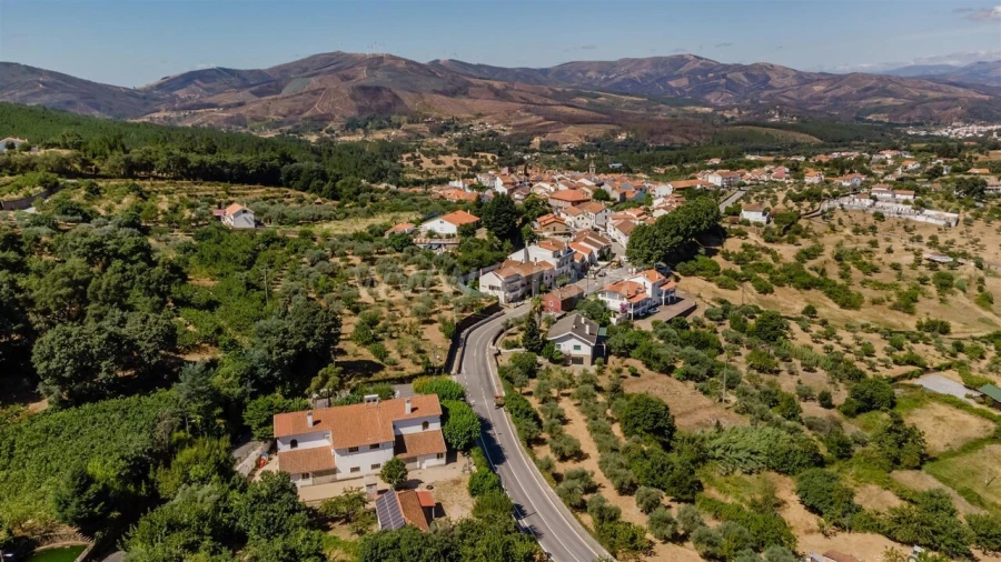 Terreno para Venda em Souto da Casa Foto 16