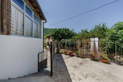 Moradia T2 para Venda em Fundão, Valverde, Donas, A. Joanes, A. Nova Cabo