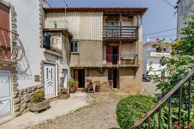 Prédio para Venda em Erada Foto 18