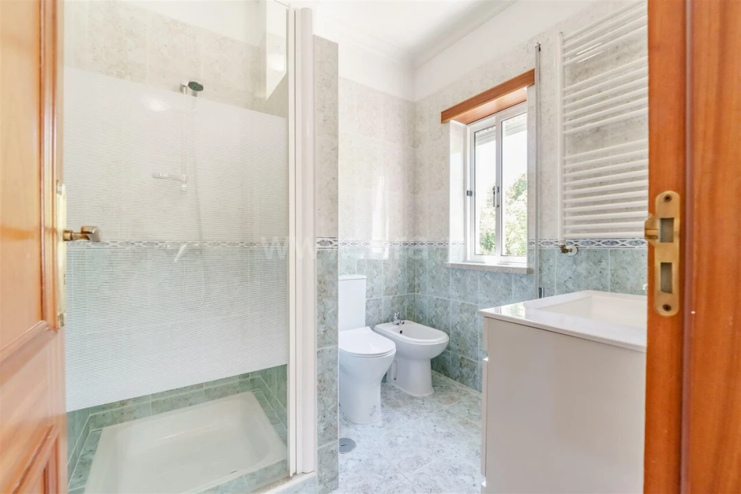 Apartamento T2 para Venda em Covilhã e Canhoso Foto 10