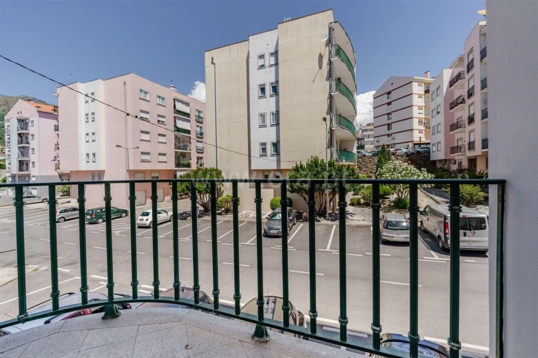 Apartamento T2 para Venda em Covilhã e Canhoso Foto 3