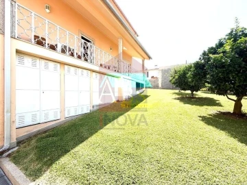 Moradia T4 para Venda em Vila Verde e Barbudo