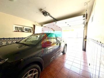 Moradia T4 para Venda em Vila Verde e Barbudo
