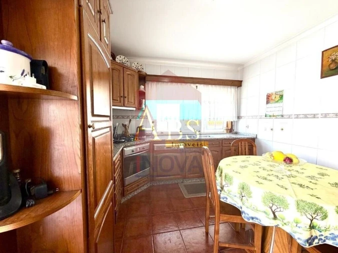 Moradia T4 para Venda em Vila Verde e Barbudo Foto 11