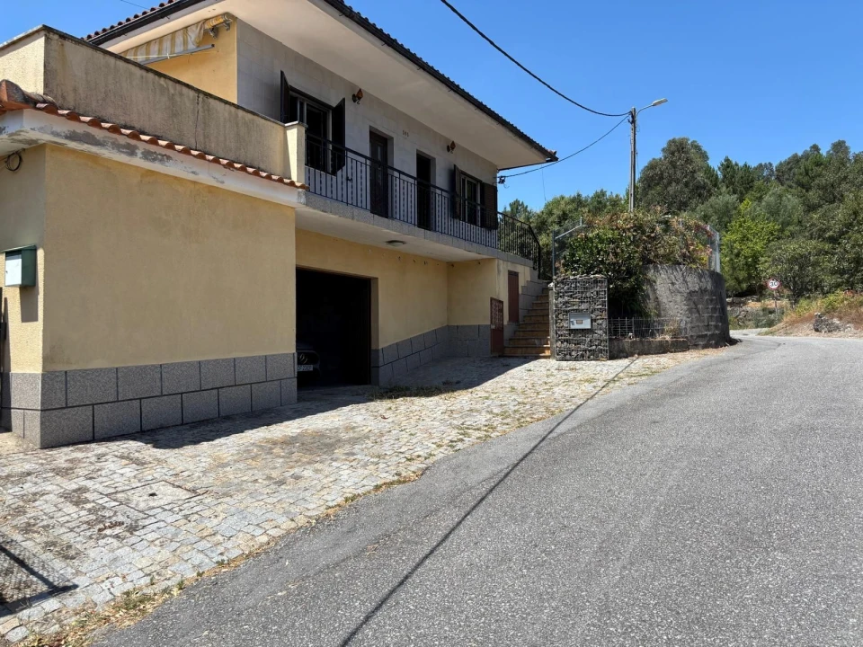 Moradia T2 para Venda em Aboadela, Sanche e Várzea Foto 10