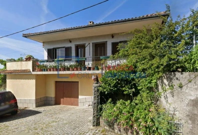 Moradia T2 para Venda em Aboadela, Sanche e Várzea