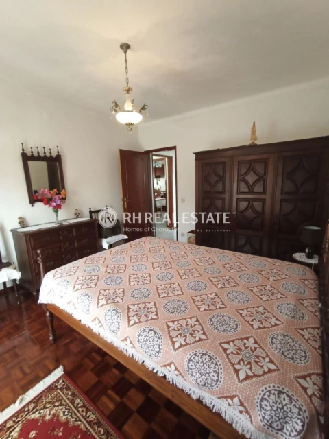 Moradia T4 para Venda em São Pedro