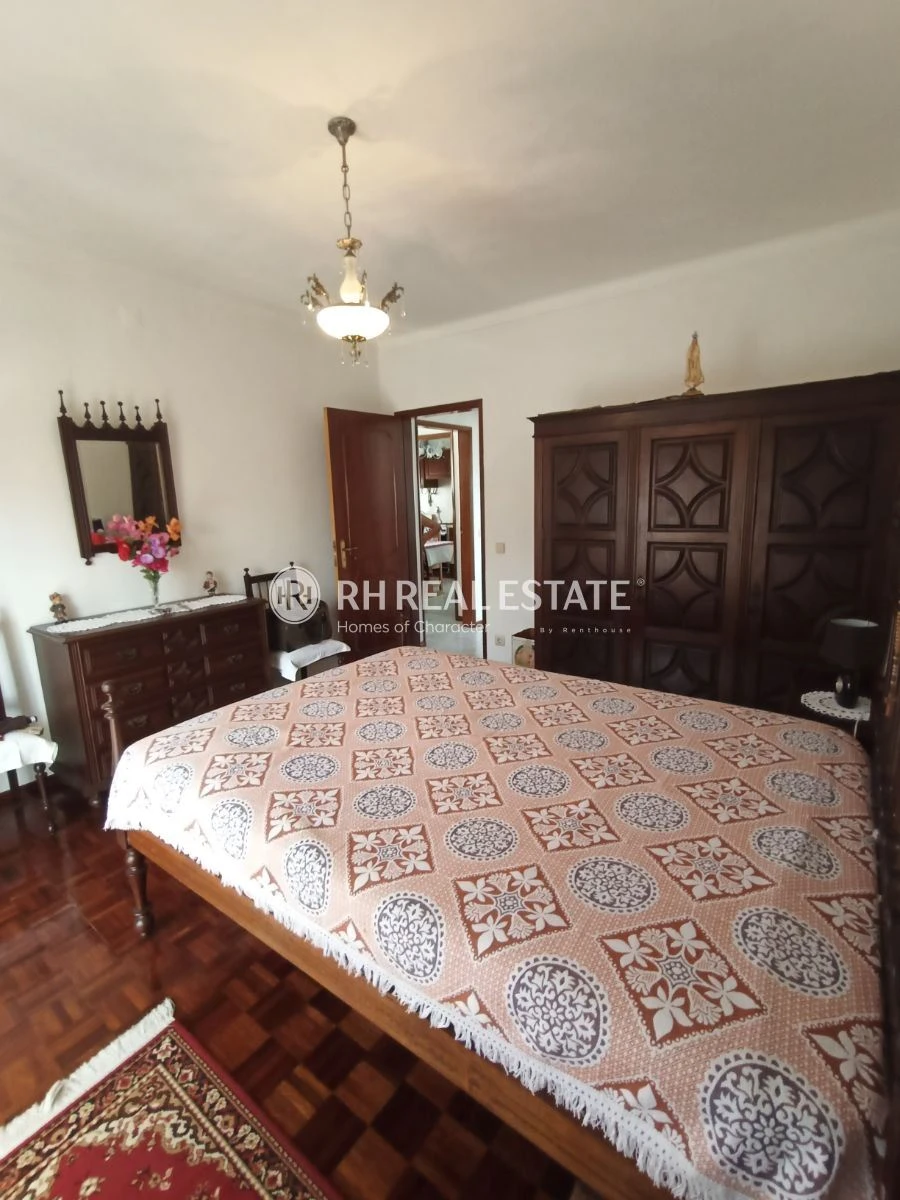 Moradia T4 para Venda em São Pedro Foto 5
