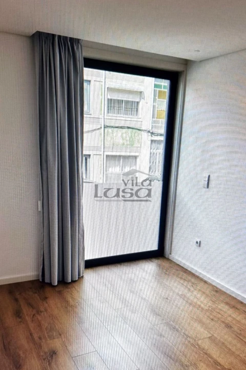Apartamento T2 para Arrendamento em Paranhos