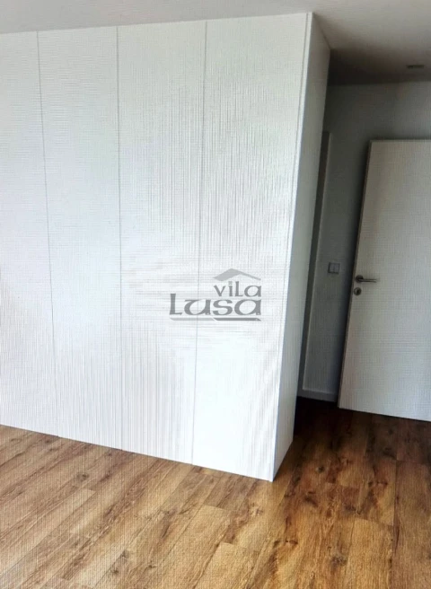 Apartamento T2 para Arrendamento em Paranhos