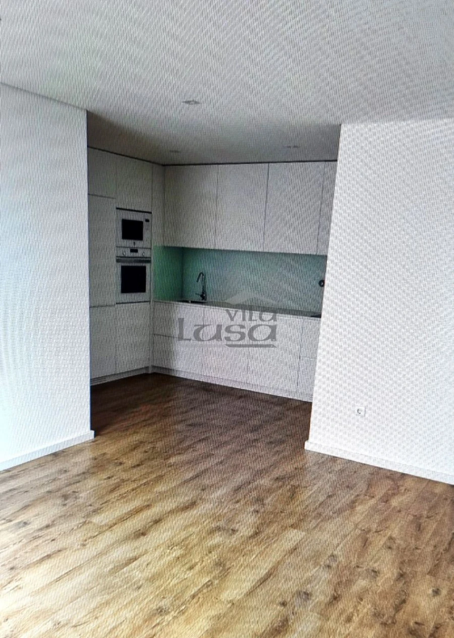 Apartamento T2 para Arrendamento em Paranhos Foto 3