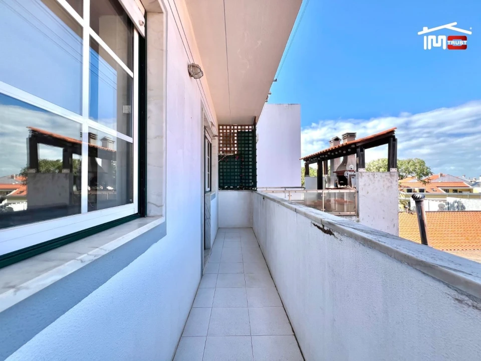 Apartamento T3 para Arrendamento em Samouco Foto 8