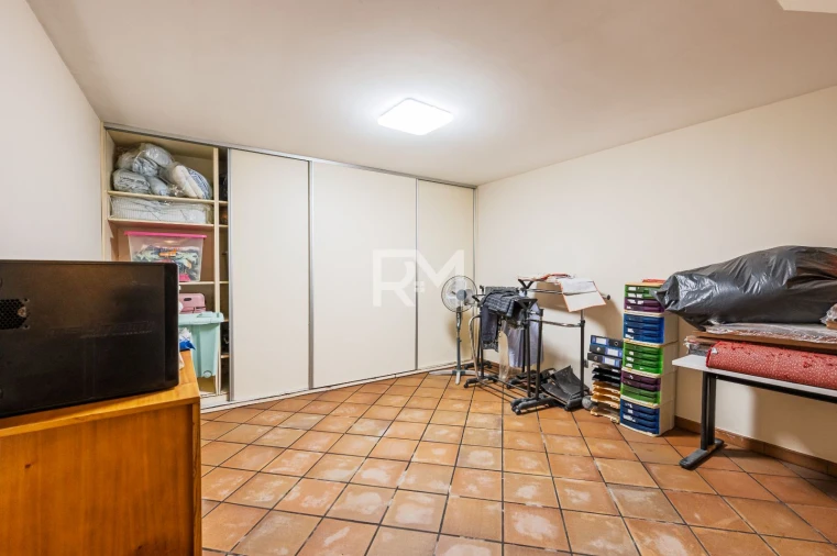 Moradia T4 para Venda em Valongo Foto 11