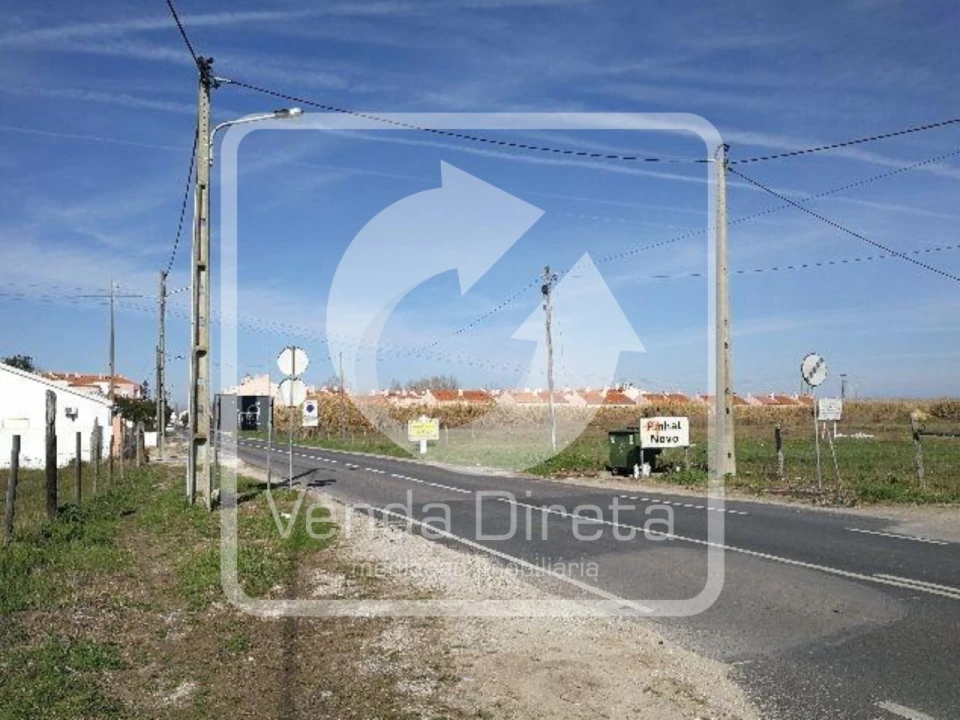 Terreno para Venda em Pinhal Novo Foto 1