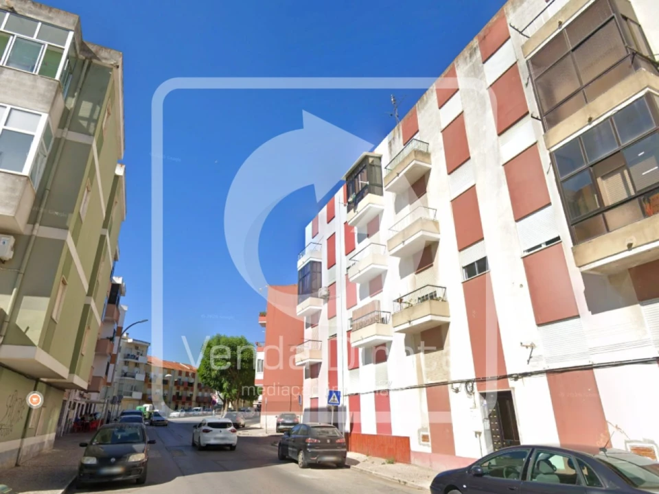 Apartamento T1 para Venda em Baixa da Banheira e Vale da Amoreira Foto 15