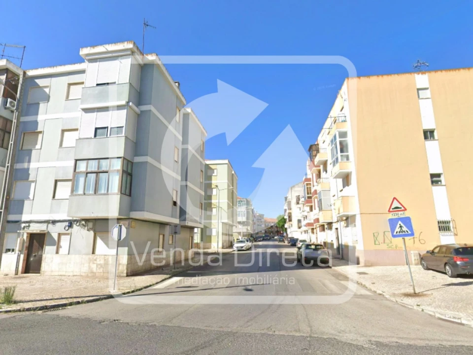 Apartamento T1 para Venda em Baixa da Banheira e Vale da Amoreira Foto 18