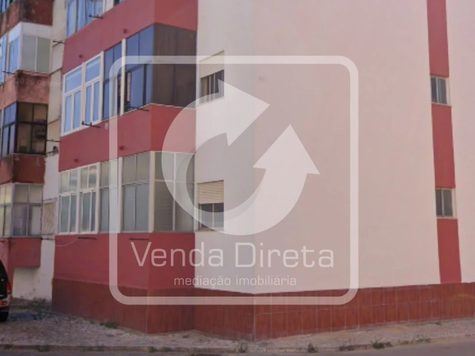 Apartamento T1 para Venda em Baixa da Banheira e Vale da Amoreira Foto 23