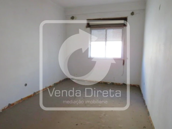 Apartamento T1 para Venda em Baixa da Banheira e Vale da Amoreira Foto 7