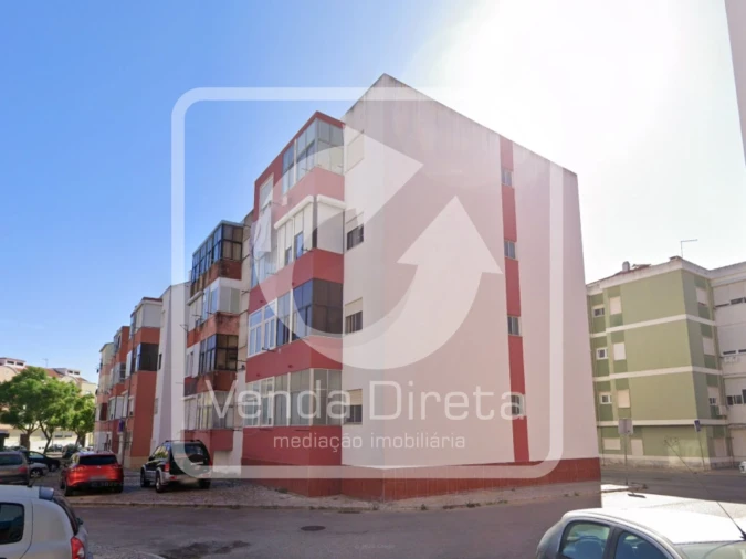 Apartamento T1 para Venda em Baixa da Banheira e Vale da Amoreira Foto 14