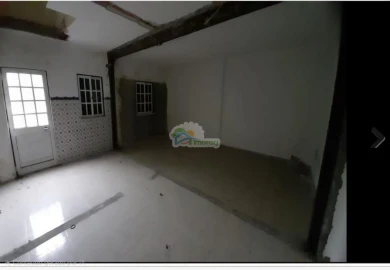 Moradia T5 para Venda em Mourão