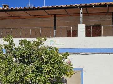 Moradia T5 para Venda em Mourão