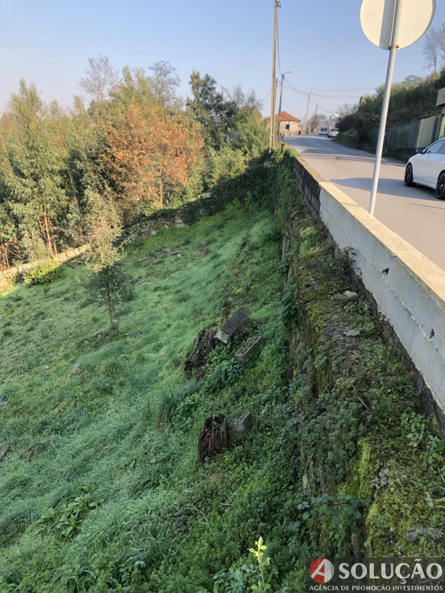 Terreno para Venda em São Tomé de Negrelos Foto 11