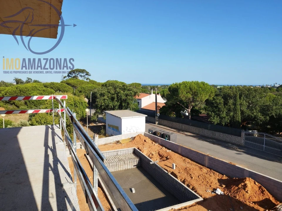 Apartamento T3 para Venda em Porches Foto 13