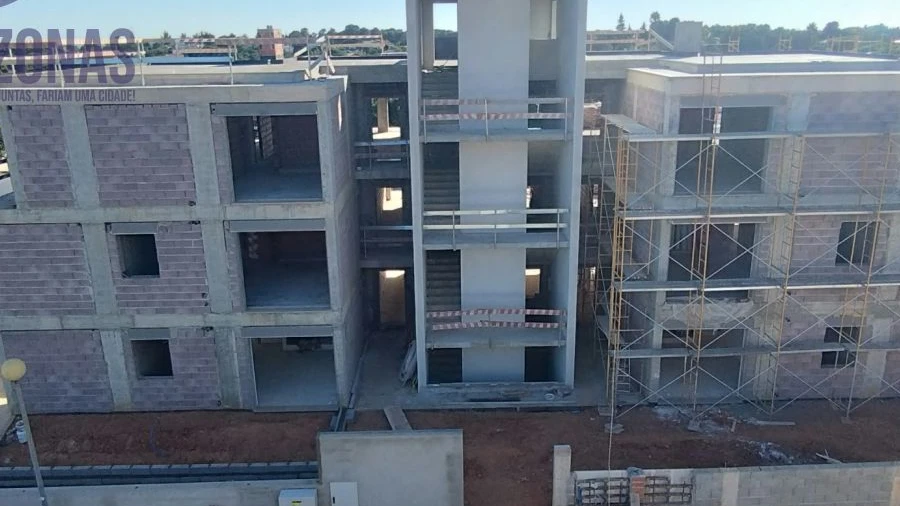Apartamento T3 para Venda em Porches