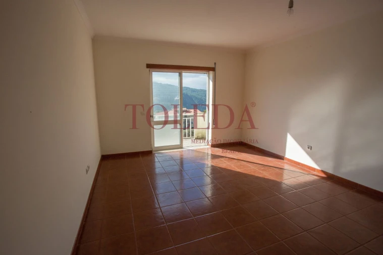 Apartamento T3 para Venda em Castro Daire Foto 12