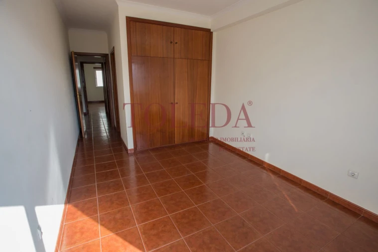 Apartamento T3 para Venda em Castro Daire Foto 30