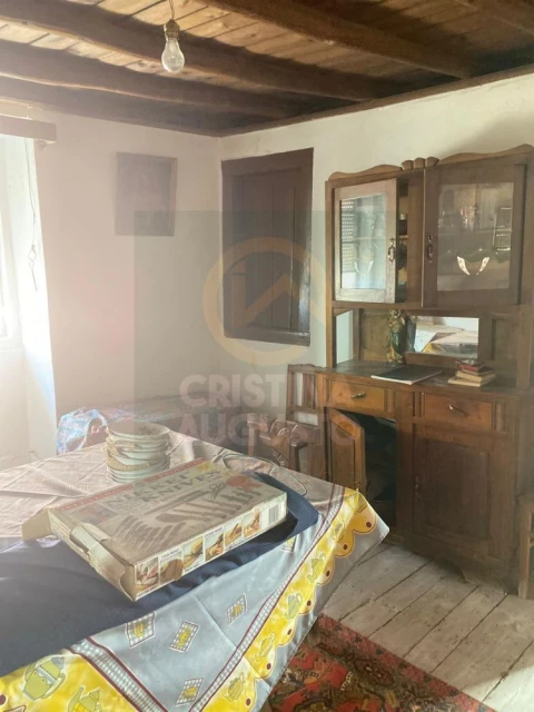 Moradia T2 para Venda em Freixial e Juncal do Campo