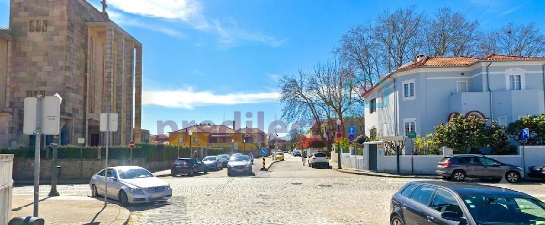 Moradia T4 para Venda em Bonfim Foto 2