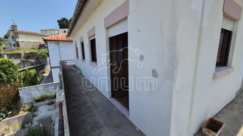 Moradia T4 para Venda em Vila Nova de Cerveira e Lovelhe