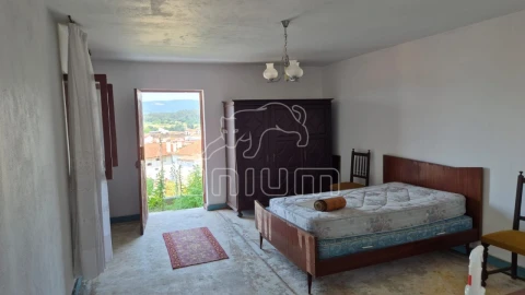 Moradia T4 para Venda em Vila Nova de Cerveira e Lovelhe