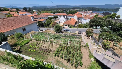 Moradia T4 para Venda em Vila Nova de Cerveira e Lovelhe