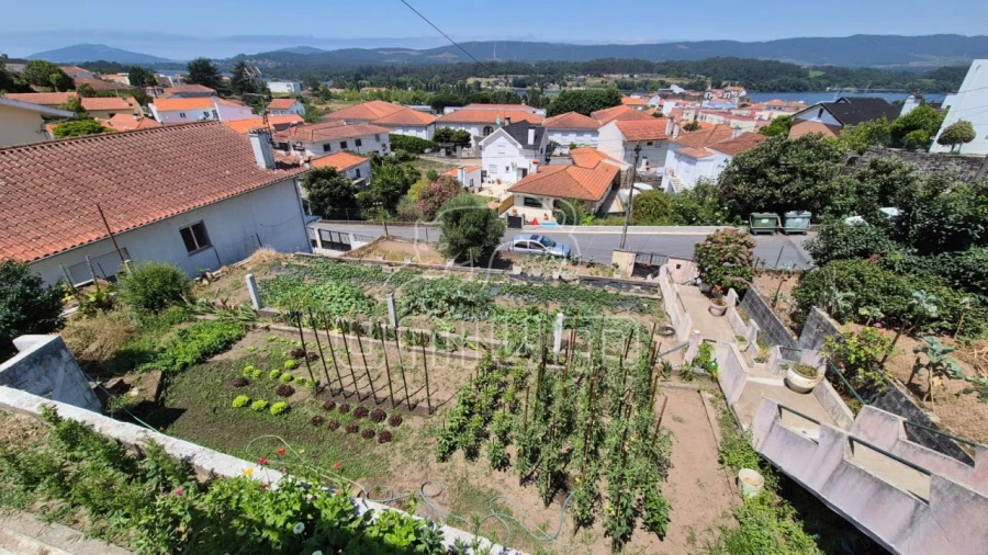 Moradia T4 para Venda em Vila Nova de Cerveira e Lovelhe Foto 18