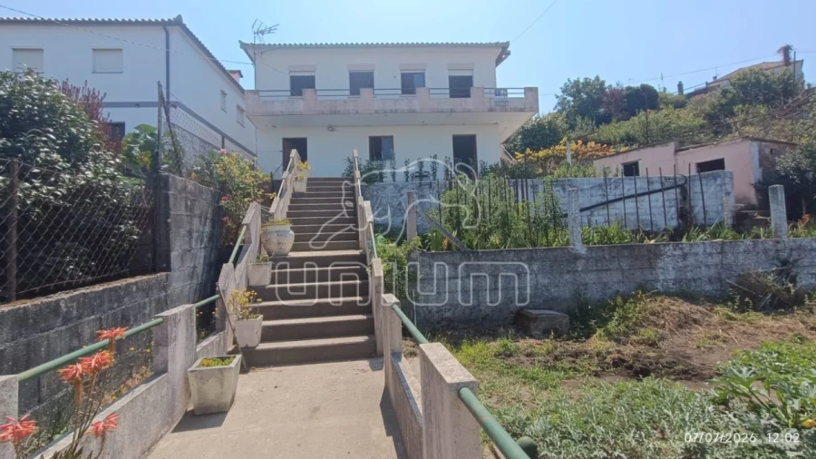 Moradia T4 para Venda em Vila Nova de Cerveira e Lovelhe