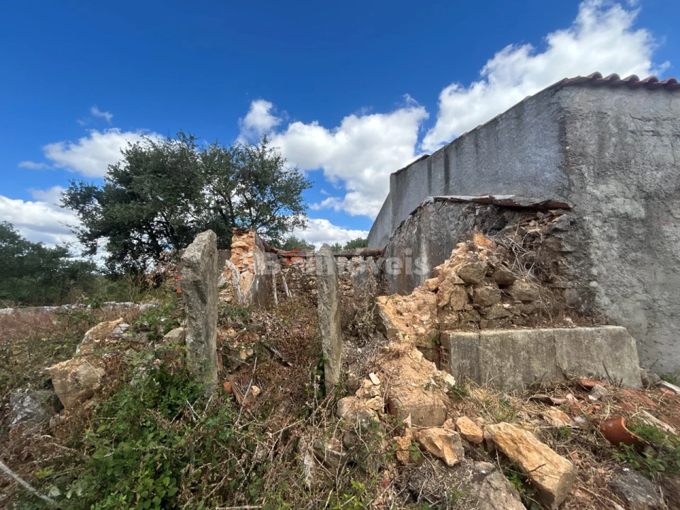 Quinta T4 para Venda em Além da Ribeira e Pedreira Foto 12