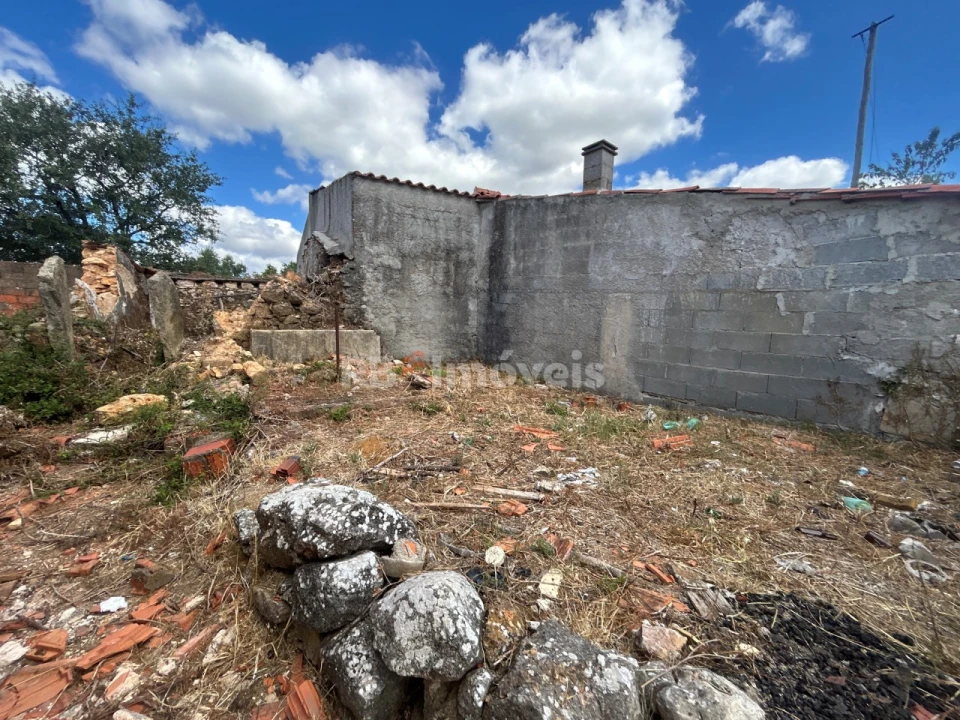Quinta T4 para Venda em Além da Ribeira e Pedreira Foto 14