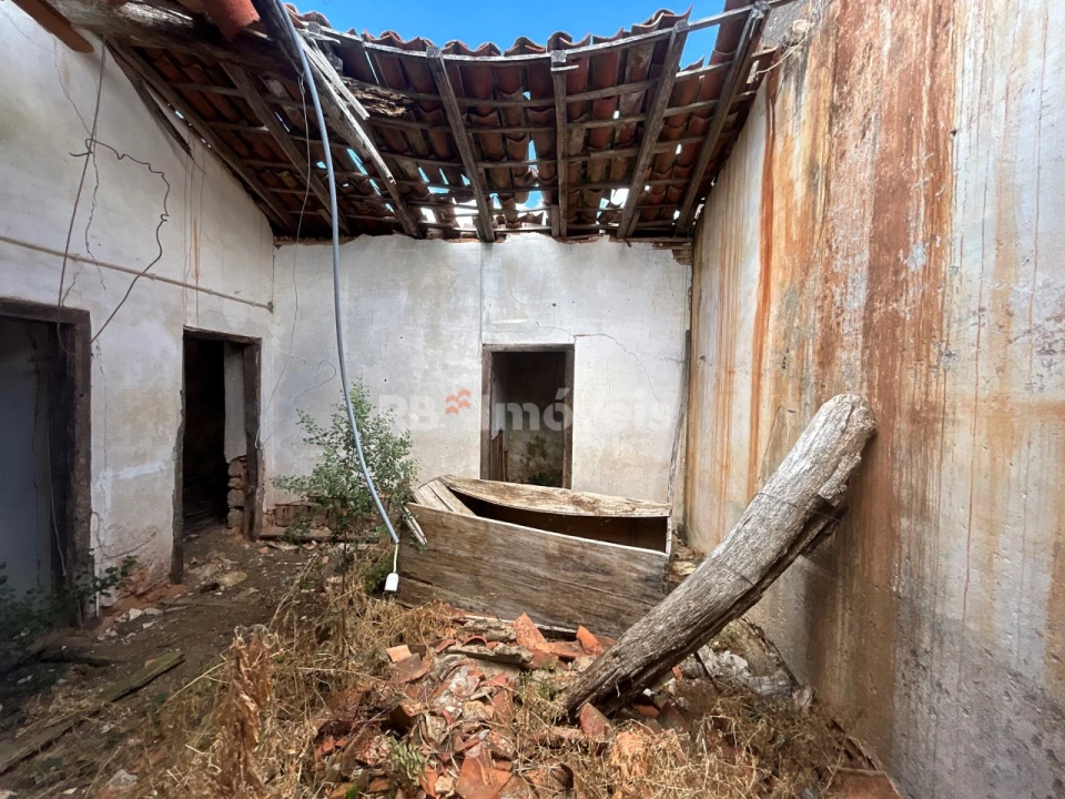 Quinta T4 para Venda em Além da Ribeira e Pedreira Foto 20