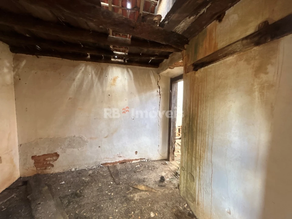 Quinta T4 para Venda em Além da Ribeira e Pedreira Foto 23