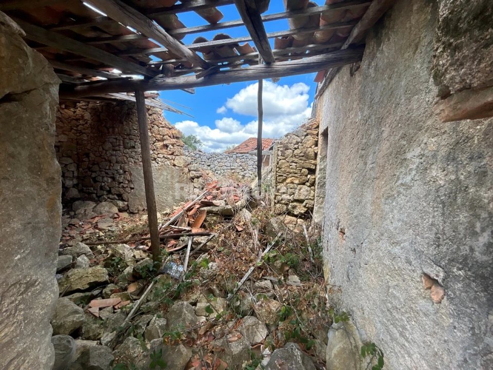 Quinta T4 para Venda em Além da Ribeira e Pedreira Foto 26
