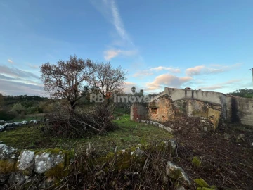 Quinta T4 para Venda em Além da Ribeira e Pedreira