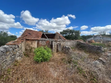 Quinta T4 para Venda em Além da Ribeira e Pedreira
