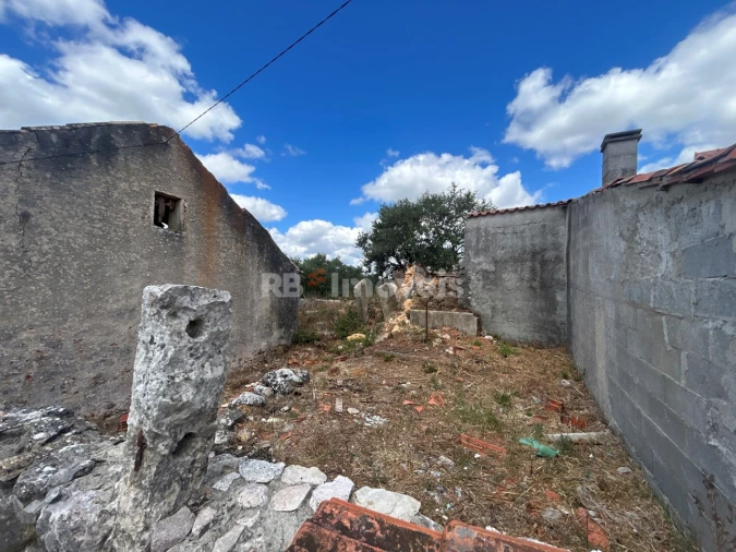 Quinta T4 para Venda em Além da Ribeira e Pedreira Foto 15