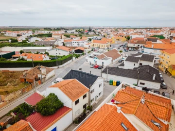Moradia T4 para Venda em Ferrel