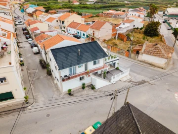 Moradia T4 para Venda em Ferrel