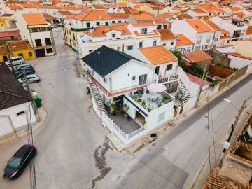 Moradia T4 para Venda em Ferrel