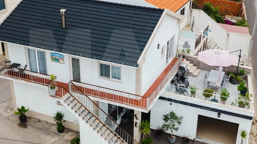 Moradia T4 para Venda em Ferrel